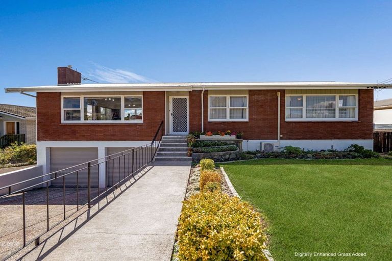 Photo of property in 67 Macdonald Road, Glenview, Hamilton, 3206