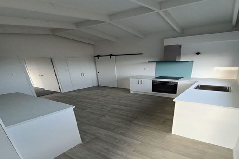 Photo of property in 828a Papamoa Beach Road, Papamoa Beach, Papamoa, 3118