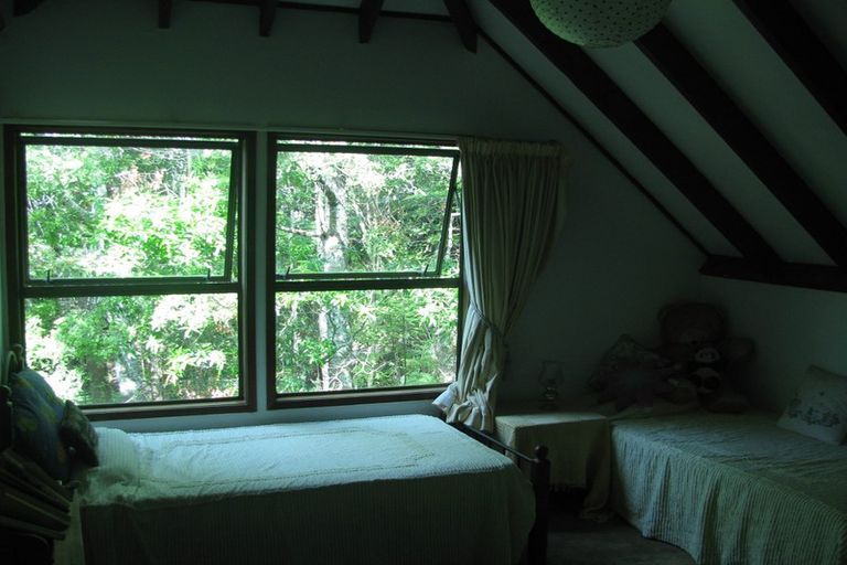 Photo of property in 92 Porritt Avenue, Chatswood, Auckland, 0626