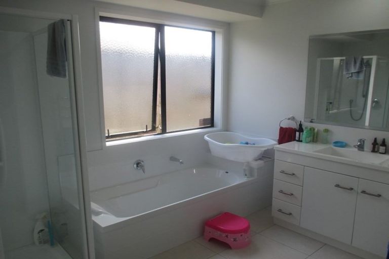 Photo of property in 6 Edgeview Crescent, Fitzroy, Hamilton, 3206