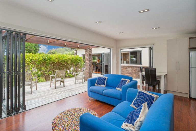 Photo of property in 230 Waimaire Avenue, Matarangi, Whitianga, 3592