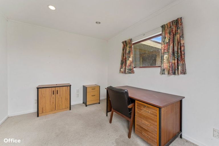Photo of property in 2a Kiharoa Street, Otaki Beach, Otaki, 5512