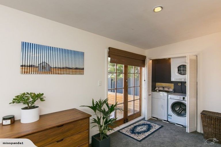 Photo of property in 13 Toru Street, Lyall Bay, Wellington, 6022