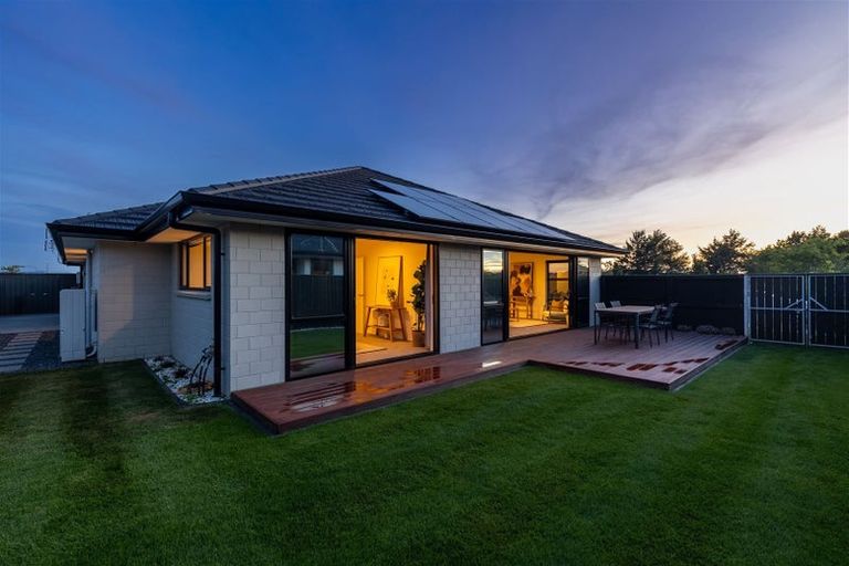 Photo of property in 18 Branthwaite Drive, Rolleston, 7615