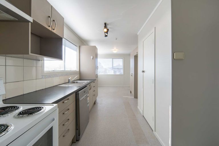 Photo of property in 36 Karen Crescent, Dinsdale, Hamilton, 3204