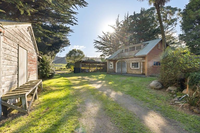 Photo of property in 832 Mako Mako Road, Pahiatua, 4983