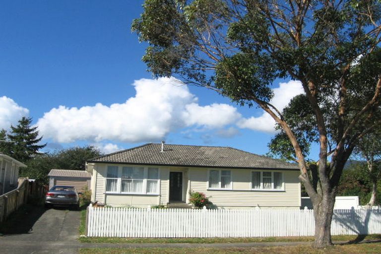 Photo of property in 20 Bonnie Glen Crescent, Ebdentown, Upper Hutt, 5018