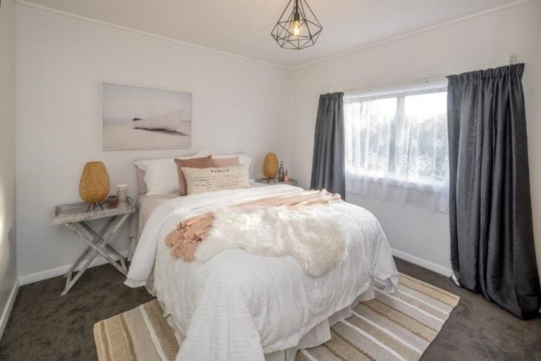 Photo of property in 22 Ngaio Street, Otaki Beach, Otaki, 5512