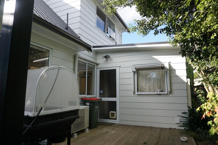 Photo of property in 35b Livingstone Avenue, Nawton, Hamilton, 3200