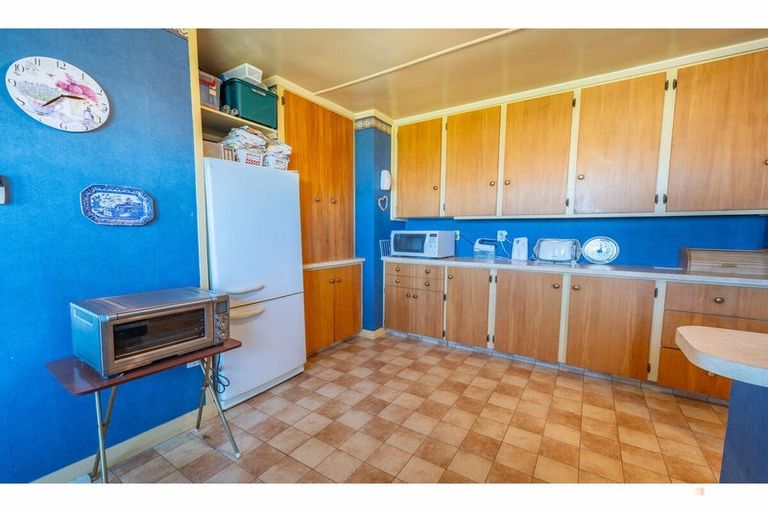 Photo of property in 25 Hughes Street, Waimate, 7924