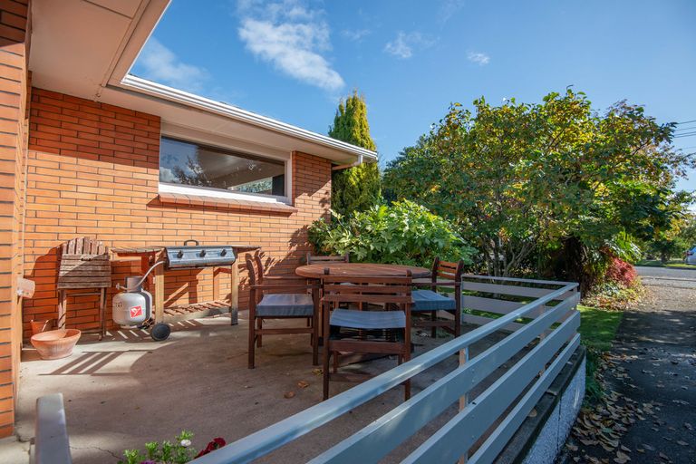 Photo of property in 26 Thames Street, Mosgiel, 9024