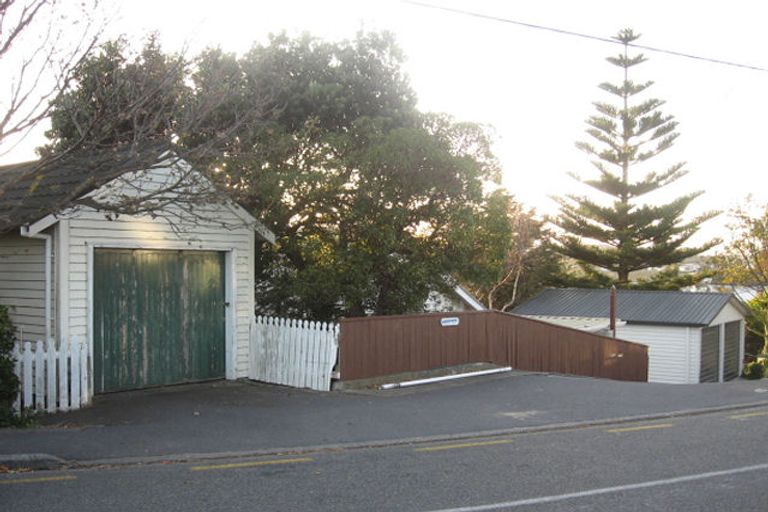 Photo of property in 175a Seatoun Heights Road, Seatoun, Wellington, 6022