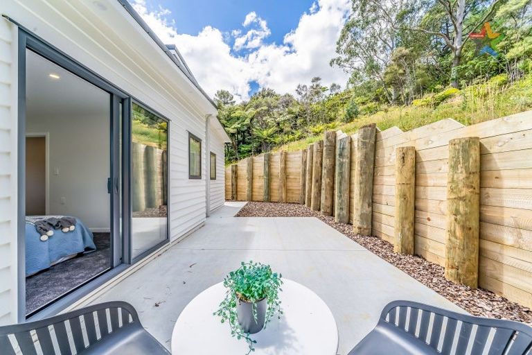 Photo of property in 9 Te Ara O Tahumate, Stokes Valley, 5019