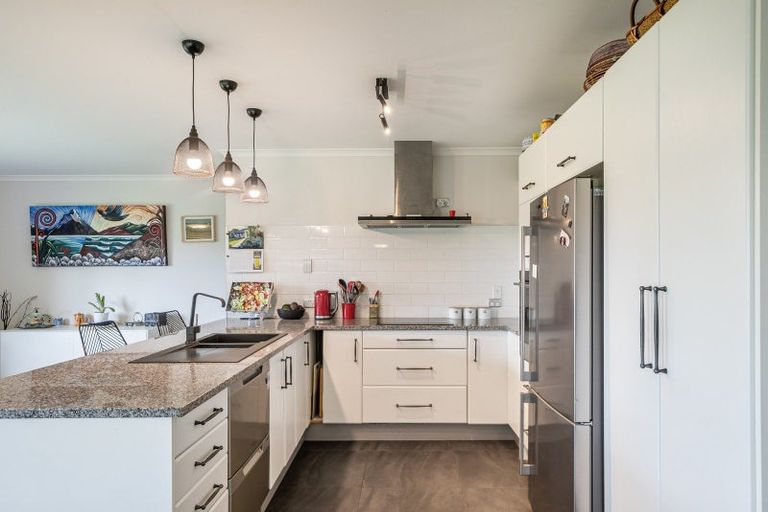 Photo of property in 1098 Queen Street East, Levin, 5571