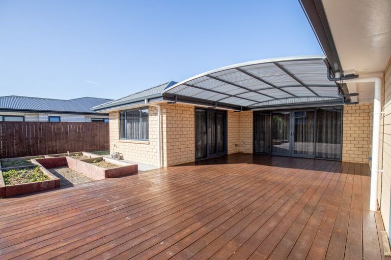 Photo of property in 27 Costello Drive, Ngatea, 3503