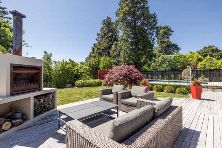 Photo of property in 5 Ritchie Place, Havelock North, 4130