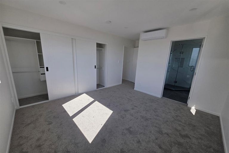 Photo of property in 8a Cheviot Street, Mangere East, Auckland, 2024