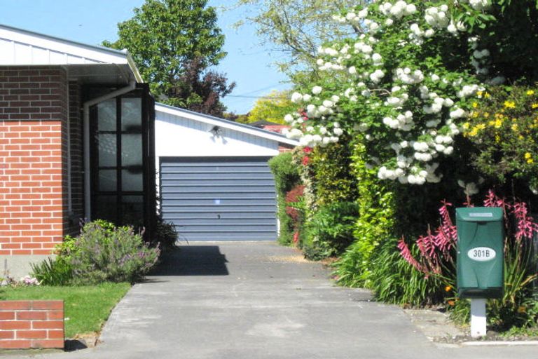 Photo of property in 2/301 Wairakei Road, Bryndwr, Christchurch, 8053