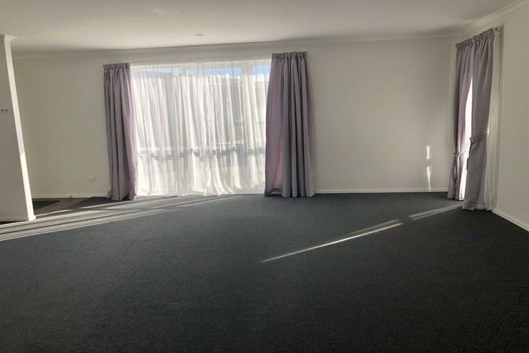 Photo of property in 15 Udall Place, Bucklands Beach, Auckland, 2014