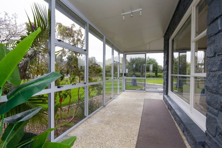 Photo of property in 698 Pohangina Road, Ashhurst, 4884
