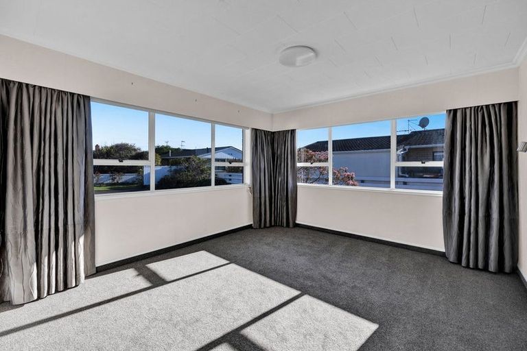 Photo of property in 25 Victoria Street, Hawera, 4610