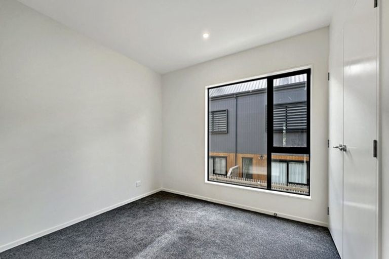 Photo of property in 52 Ara Mara Hua, Henderson, Auckland, 0612