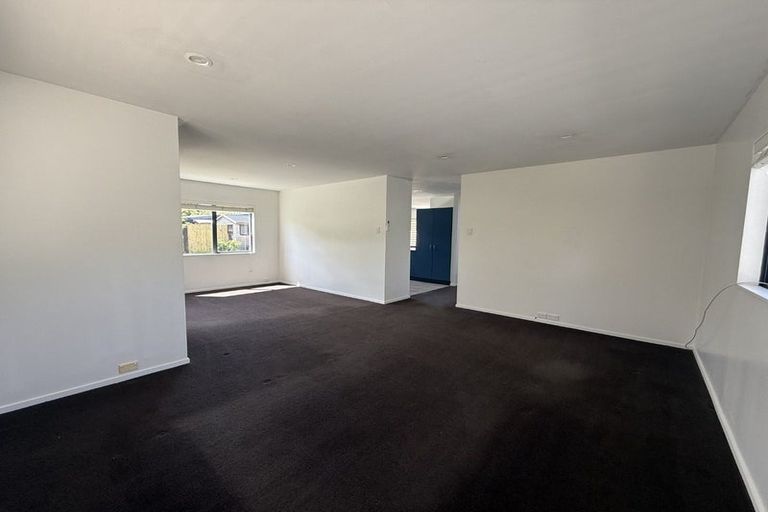 Photo of property in 52a Ferry Parade, Herald Island, Auckland, 0618
