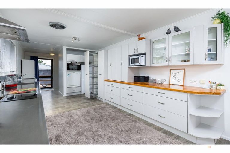 Photo of property in 6 Durham Street, Waimate, 7924