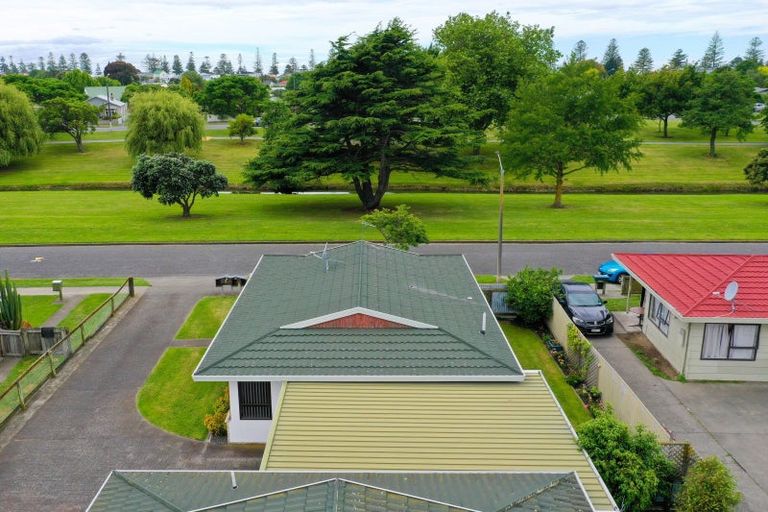 Photo of property in 1/83 Douglas Mclean Avenue, Marewa, Napier, 4110