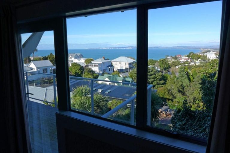 Photo of property in 16 Lighthouse Road, Bluff Hill, Napier, 4110