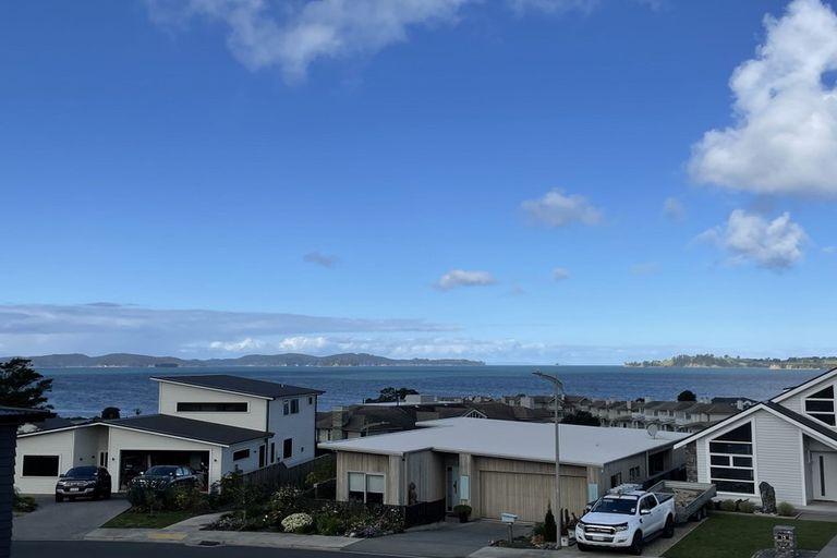 Photo of property in 6 Koru Place, Snells Beach, 0920