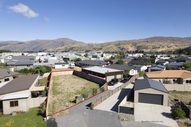 Photo of property in 4b Mckellar Court, Cromwell, 9310