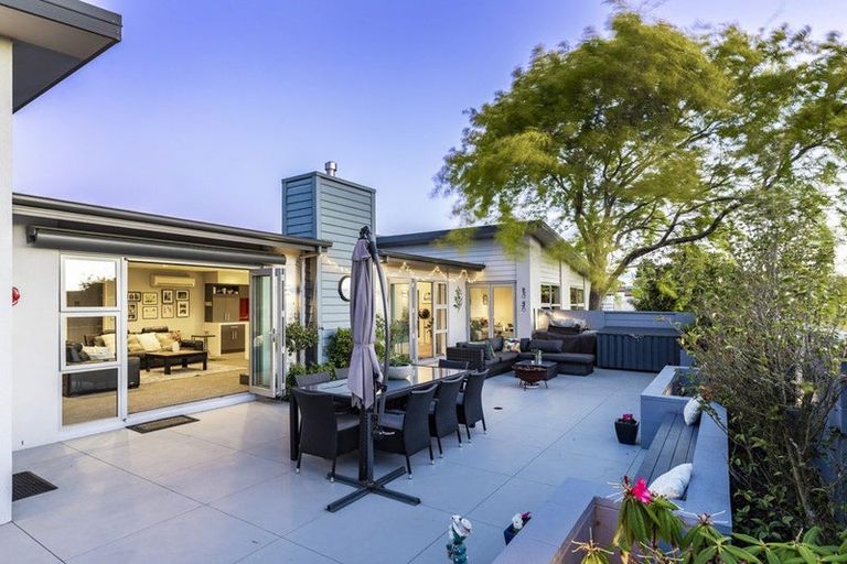 Photo of property in 2 Hemingway Place, Spencerville, Christchurch, 8083