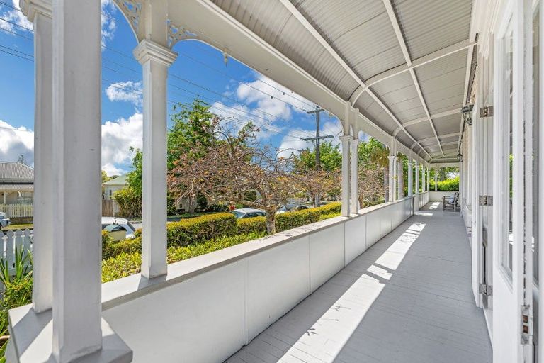 Photo of property in 20 Albert Road, Devonport, Auckland, 0624