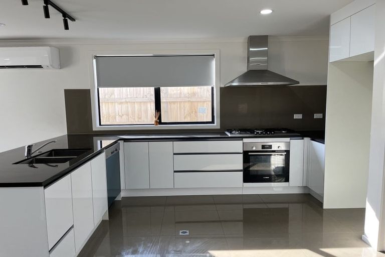 Photo of property in 5 Miharo Crescent, Flagstaff, Hamilton, 3210