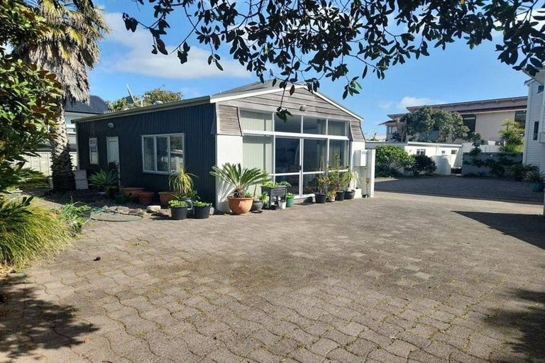 Photo of property in 379a Oceanbeach Road, Mount Maunganui, 3116