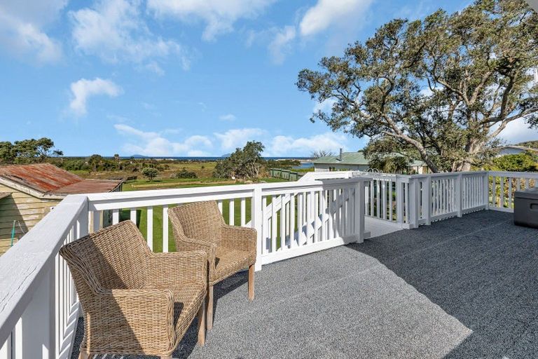 Photo of property in 72 Marsden Point Road, Ruakaka, 0116