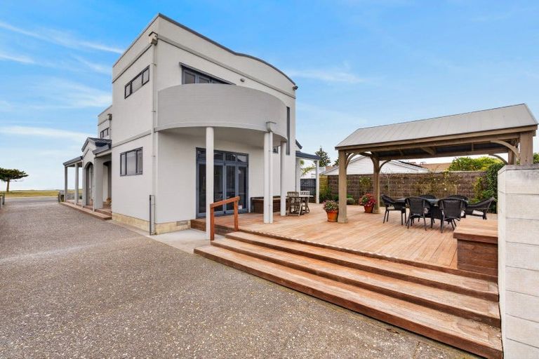 Photo of property in 34 The Esplanade, Westshore, Napier, 4110