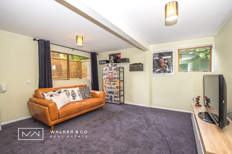 Photo of property in 6 Toledo Grove, Totara Park, Upper Hutt, 5018