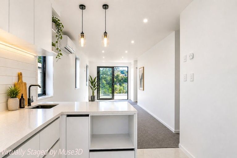 Photo of property in 1 Kaimai Avenue, Massey, 0614