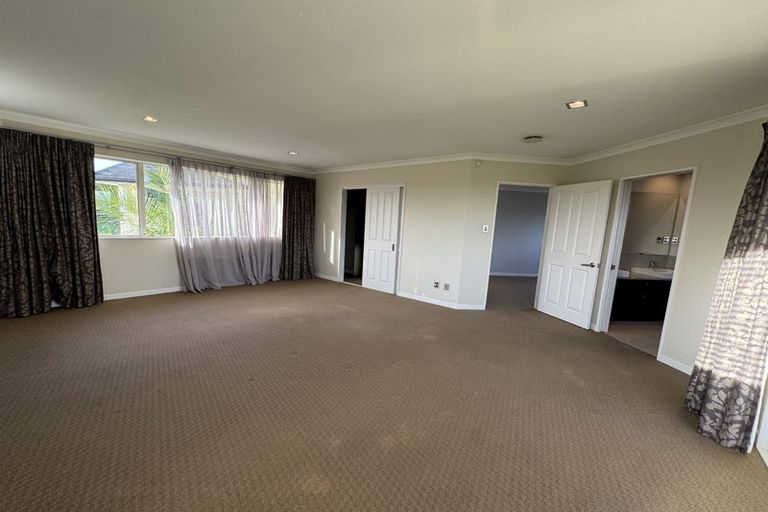 Photo of property in 22 Sovereign Street, Flat Bush, Auckland, 2019