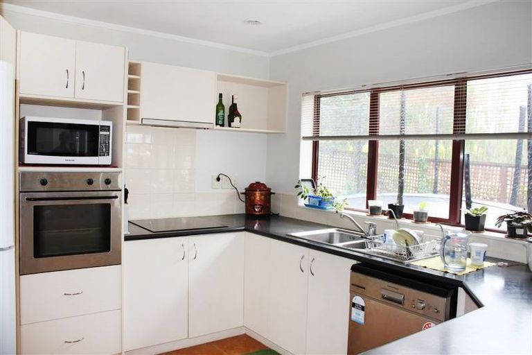 Photo of property in 61 Stratford Road, Manurewa, Auckland, 2105