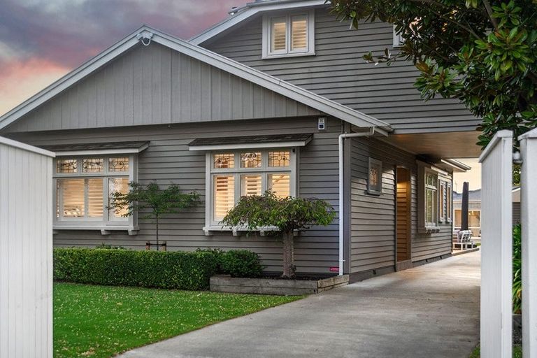 Photo of property in 67 Wairakei Road, Bryndwr, Christchurch, 8052