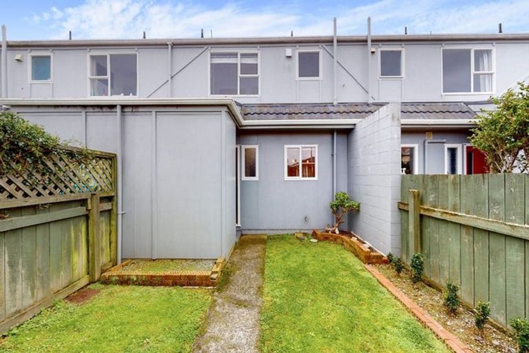 Photo of property in 25f Tennyson Street, Petone, Lower Hutt, 5012