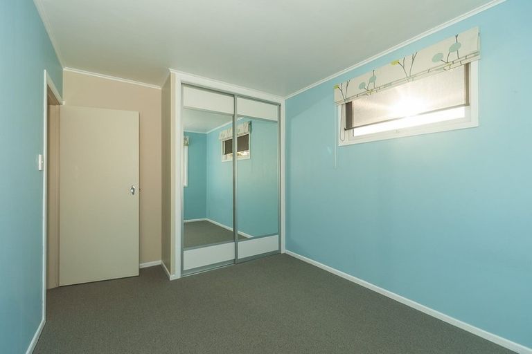 Photo of property in 46 Cypress Drive, Maungaraki, Lower Hutt, 5010