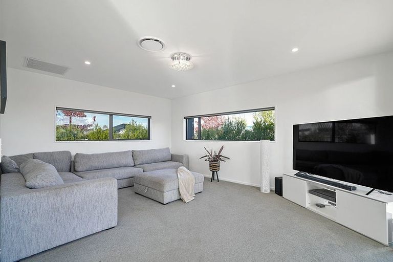 Photo of property in 43 Billington Drive, Halswell, Christchurch, 8025