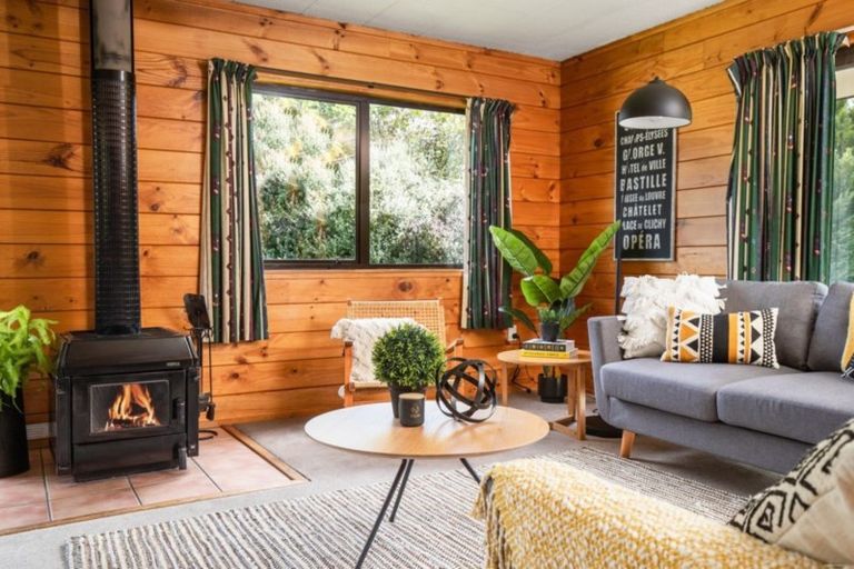 Photo of property in 16 Kawarau Place, Frankton, Queenstown, 9300