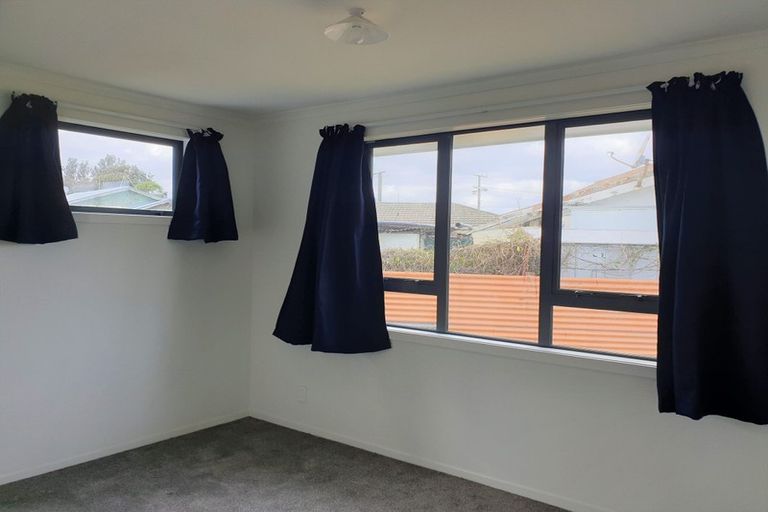 Photo of property in 3 Waitai Street, Castlecliff, Whanganui, 4501