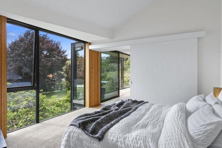 Photo of property in 27 Arrowtn-lke Hayes Road, Lake Hayes, Queenstown, 9371