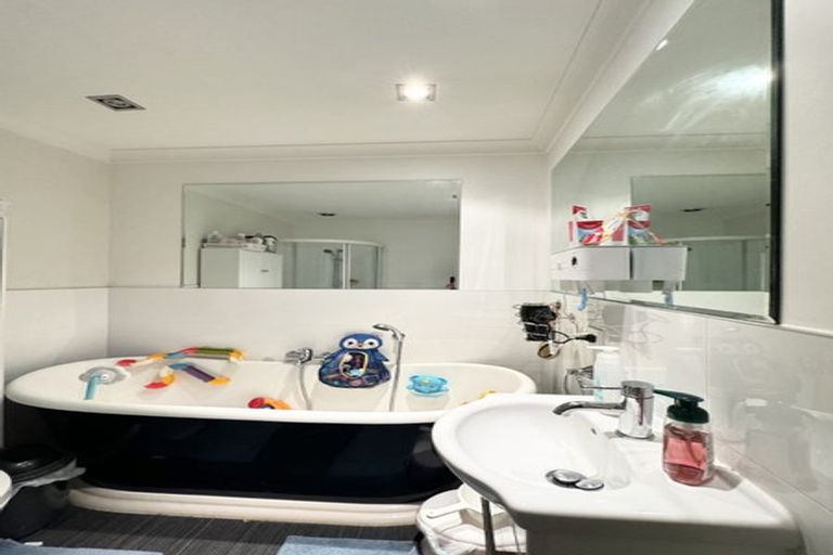 Photo of property in 37 Norwood Drive, Flat Bush, Auckland, 2019